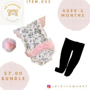 **GIGI GUMMYWEAR** Baby Gear Set bodysuit & pantyhose.
